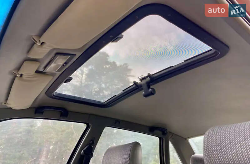 Седан Volkswagen Passat 1992 в Кривом Роге