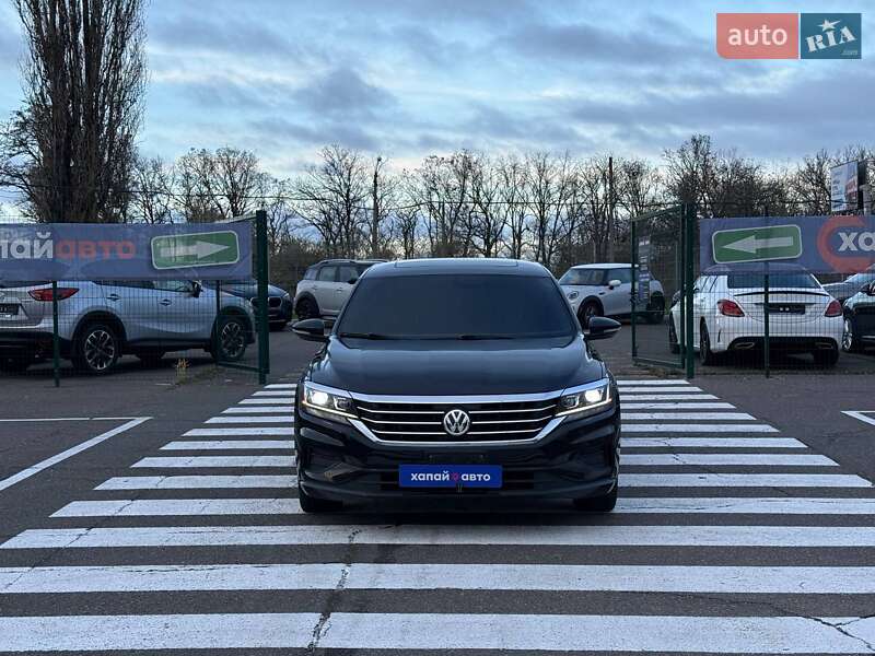 Седан Volkswagen Passat 2021 в Одессе