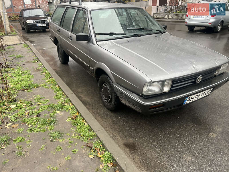 Универсал Volkswagen Passat 1987 в Днепре