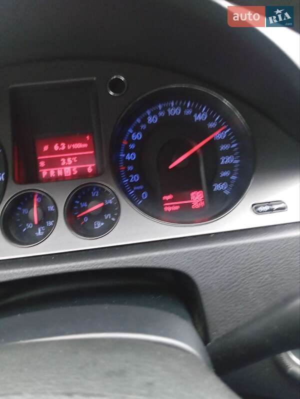 Универсал Volkswagen Passat 2008 в Стрые