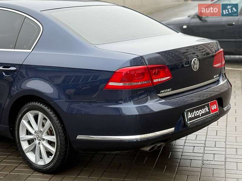 Седан Volkswagen Passat 2012 в Одессе