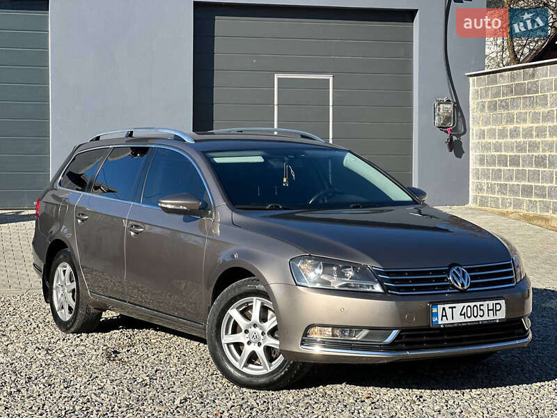 Универсал Volkswagen Passat 2011 в Надворной