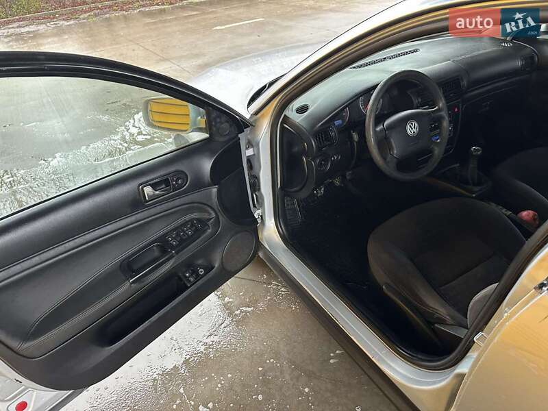 Седан Volkswagen Passat 2001 в Бердичеве фото 10 Седан Volkswagen Passat 2001 в Бердичеве