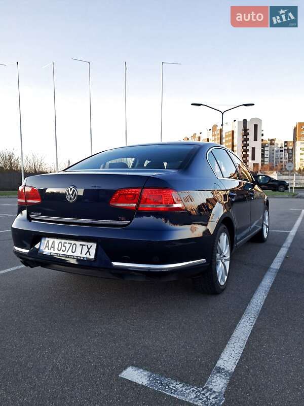 Седан Volkswagen Passat 2012 в Киеве фото 7 Седан Volkswagen Passat 2012 в Киеве