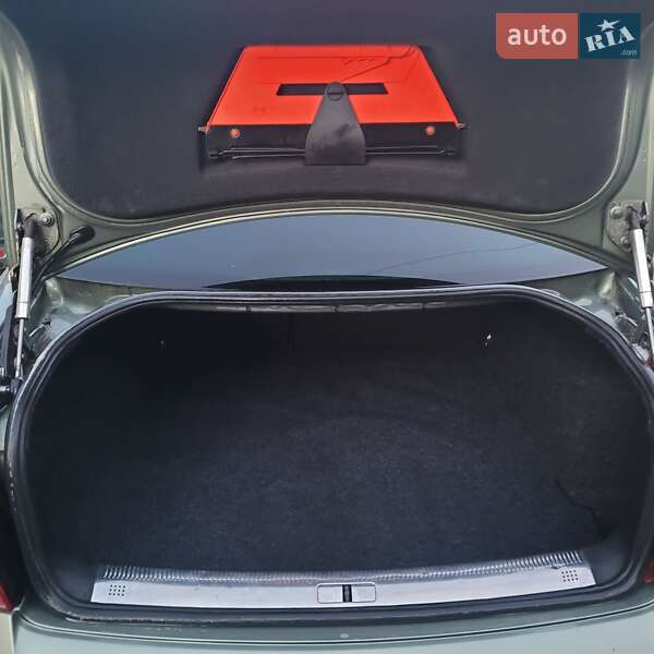 Седан Volkswagen Passat 2003 в Болехове