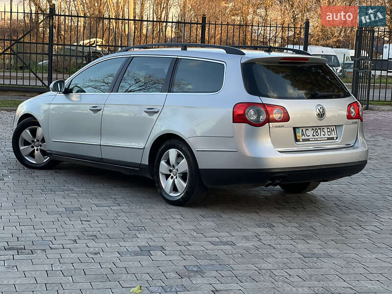 Универсал Volkswagen Passat 2006 в Ровно