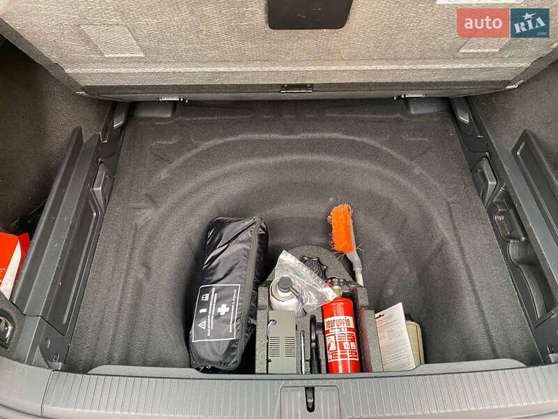 Універсал Volkswagen Passat 2016 в Володимирі