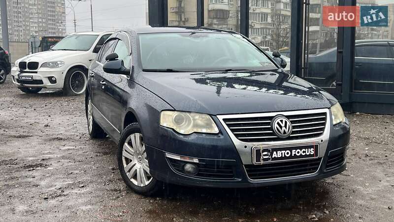 Седан Volkswagen Passat 2006 в Киеве