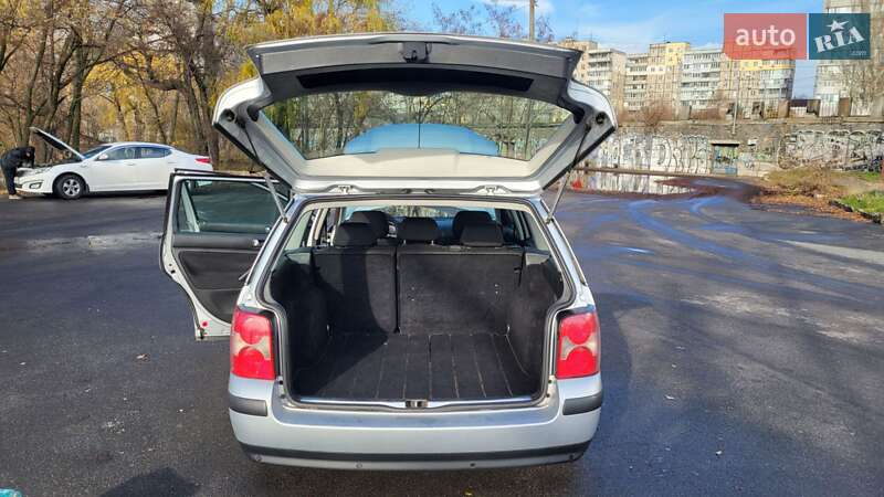 Универсал Volkswagen Passat 2003 в Днепре