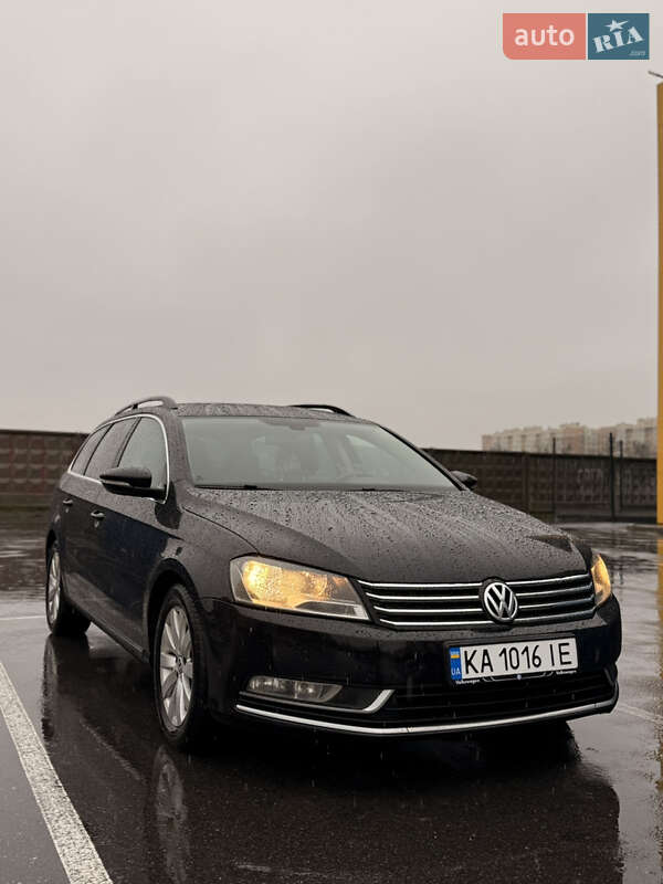 Универсал Volkswagen Passat 2013 в Софиевской Борщаговке