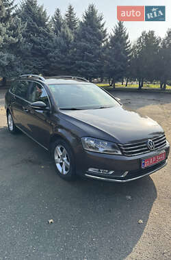 Универсал Volkswagen Passat 2012 в Вознесенске
