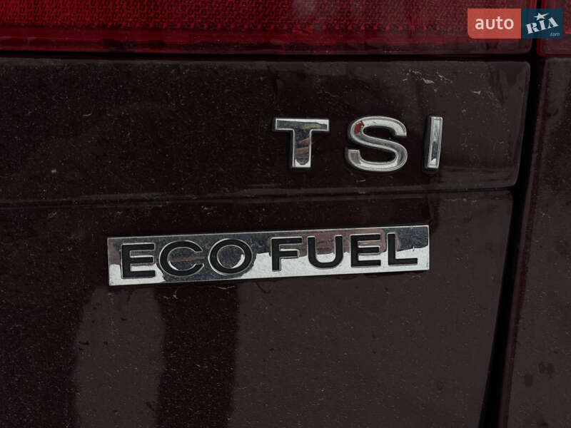 Универсал Volkswagen Passat 2010 в Стрые