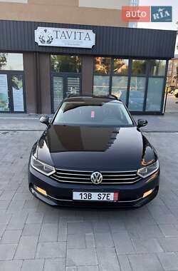 Универсал Volkswagen Passat 2015 в Ивано-Франковске