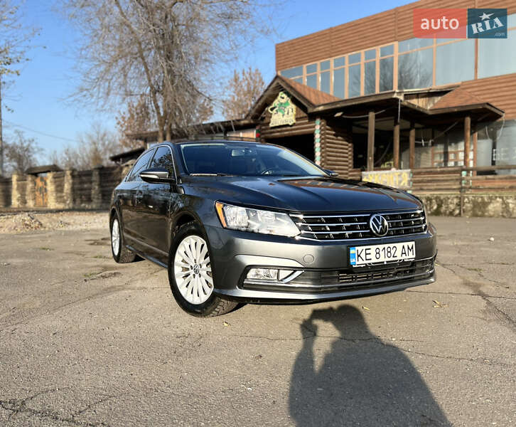 Седан Volkswagen Passat 2017 в Днепре фото 4 Седан Volkswagen Passat 2017 в Днепре