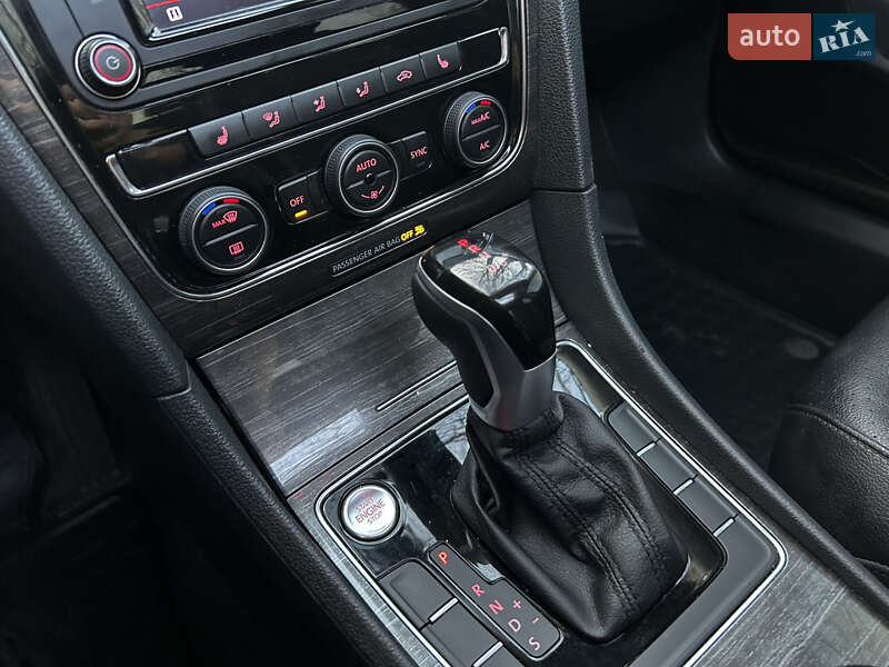 Седан Volkswagen Passat 2017 в Днепре фото 25 Седан Volkswagen Passat 2017 в Днепре