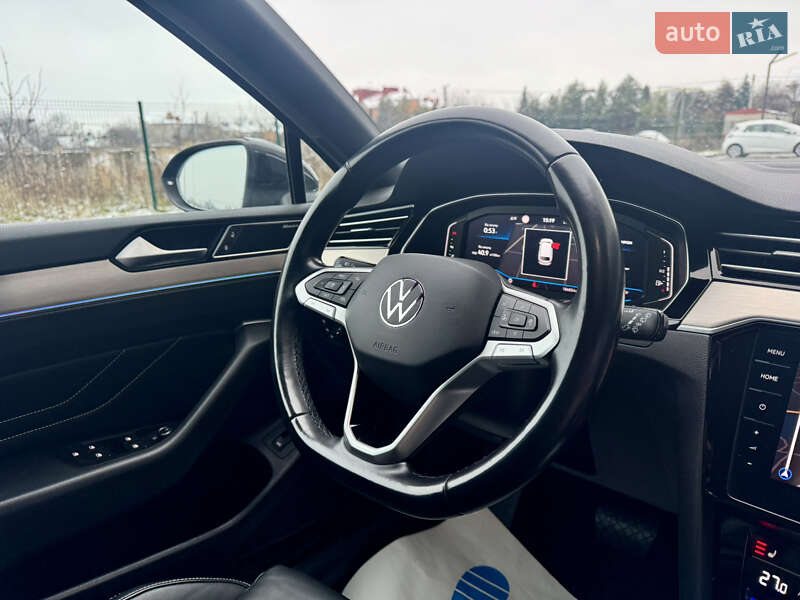 Универсал Volkswagen Passat 2020 в Луцке