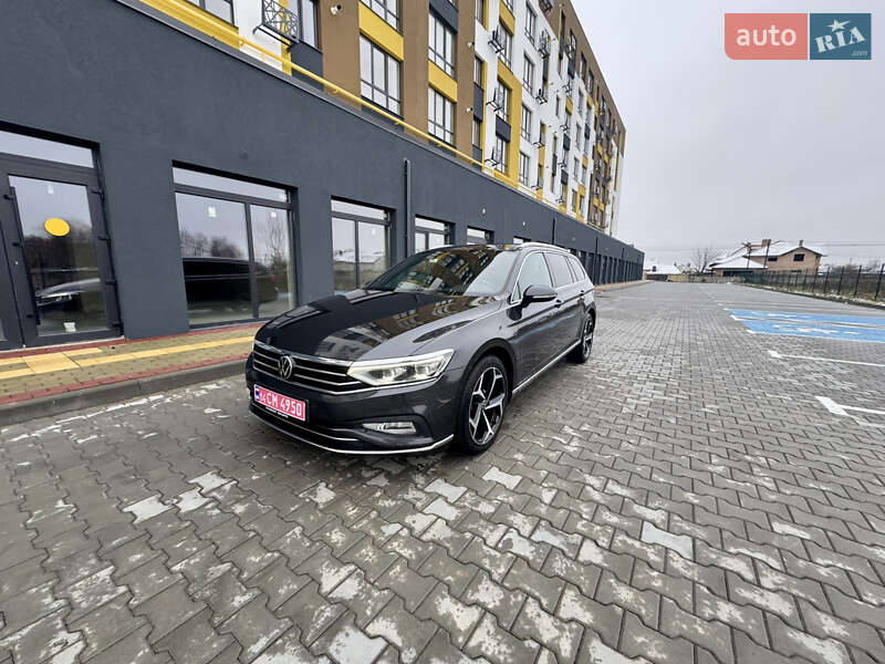 Универсал Volkswagen Passat 2020 в Луцке