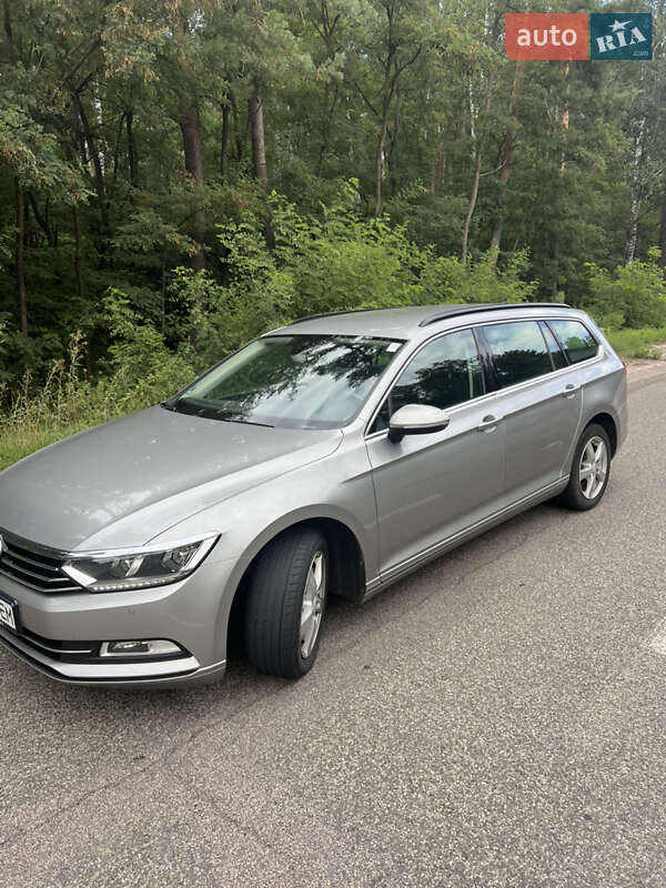 Универсал Volkswagen Passat 2015 в Чернигове