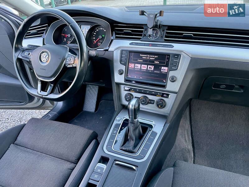Универсал Volkswagen Passat 2015 в Чернигове