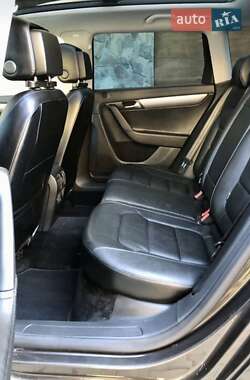 Универсал Volkswagen Passat 2014 в Черновцах