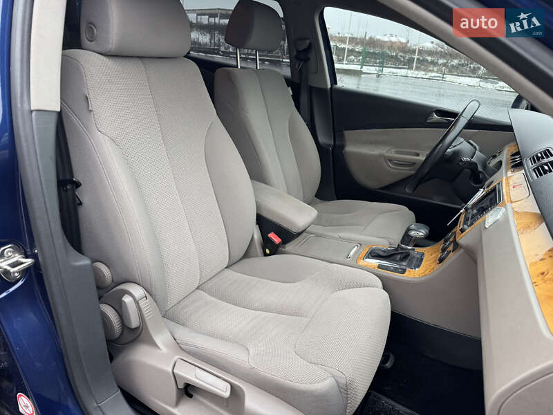 Универсал Volkswagen Passat 2005 в Луцке