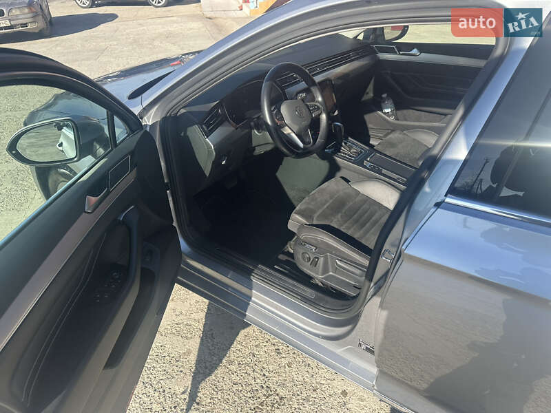 Седан Volkswagen Passat 2020 в Тячеві
