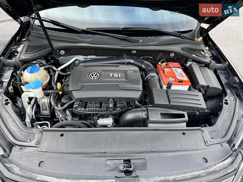 Седан Volkswagen Passat 2016 в Запорожье