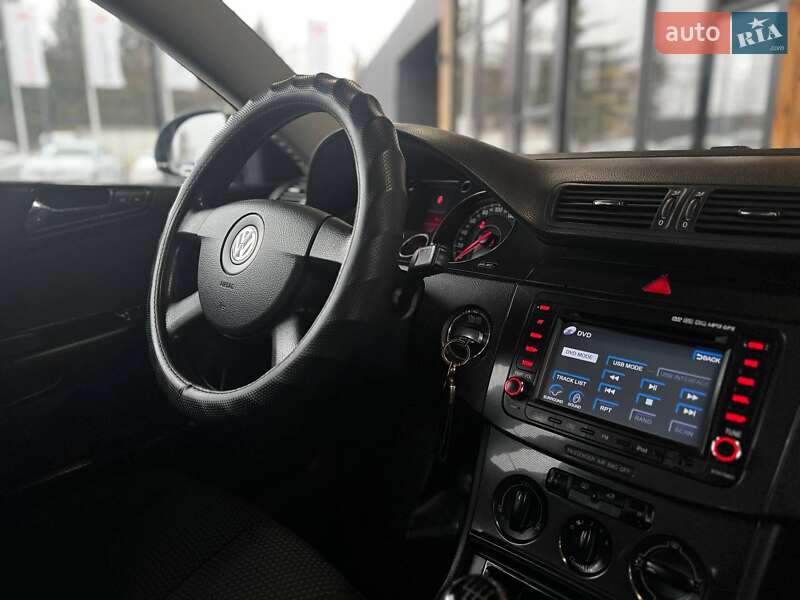 Универсал Volkswagen Passat 2006 в Виннице
