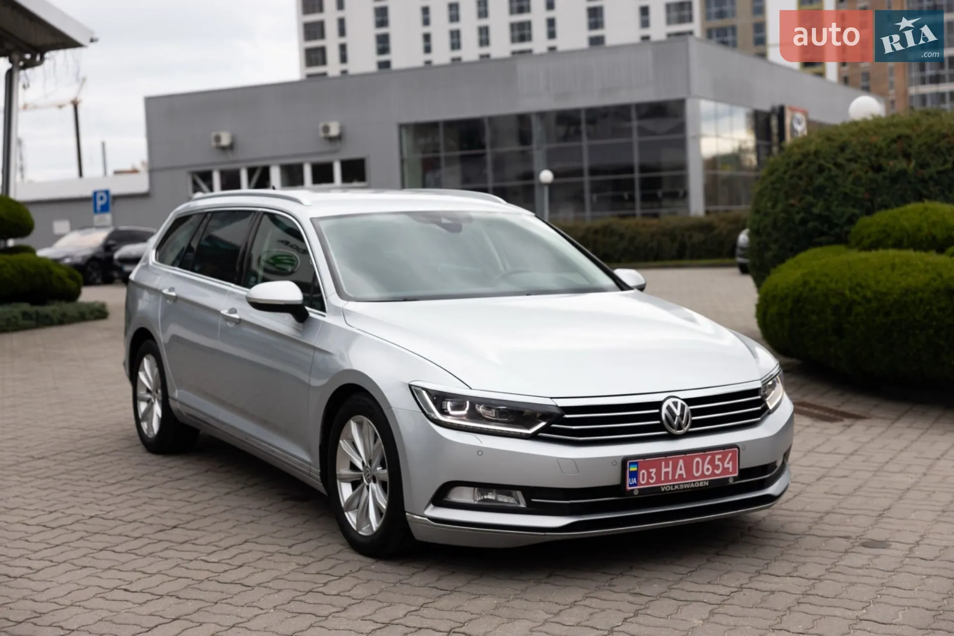 2015 Volkswagen Passat - мініатюра 3