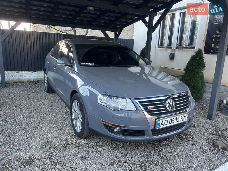 Седан Volkswagen Passat 2005 в Берегово
