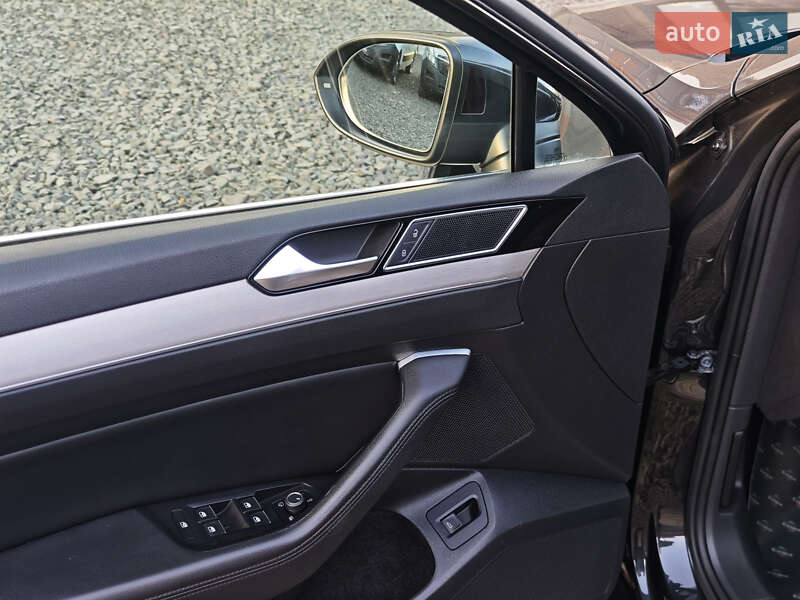 Универсал Volkswagen Passat 2019 в Луцке