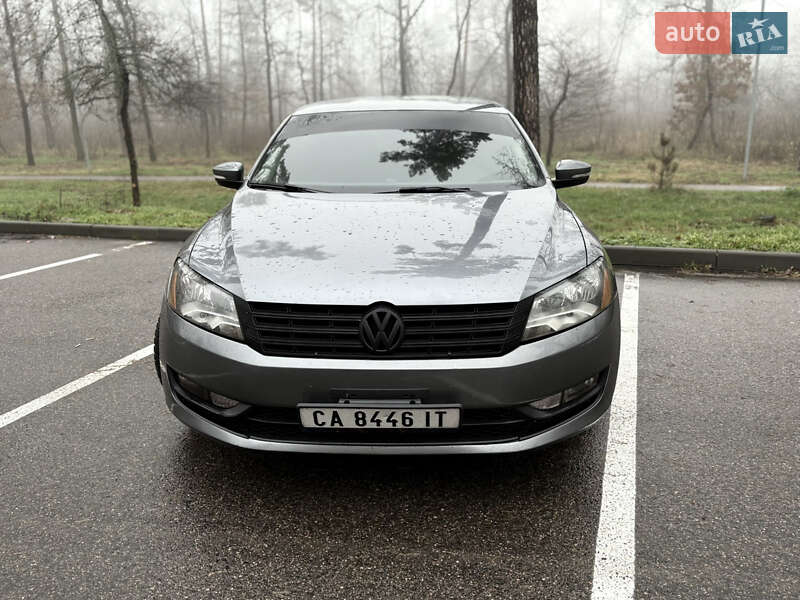 Седан Volkswagen Passat 2015 в Черкассах