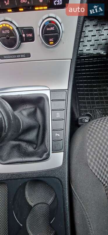 Универсал Volkswagen Passat 2014 в Черновцах