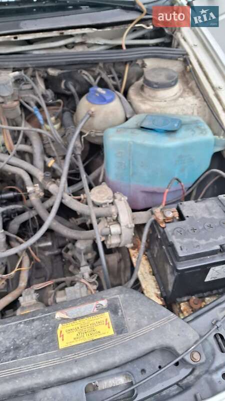 Седан Volkswagen Passat 1991 в Броварах