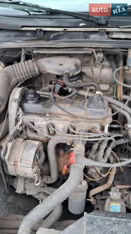 Седан Volkswagen Passat 1991 в Броварах