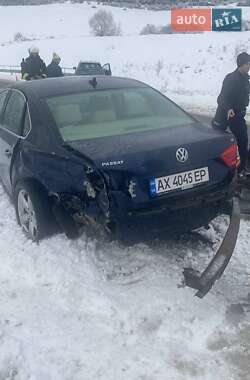 Седан Volkswagen Passat 2011 в Харькове