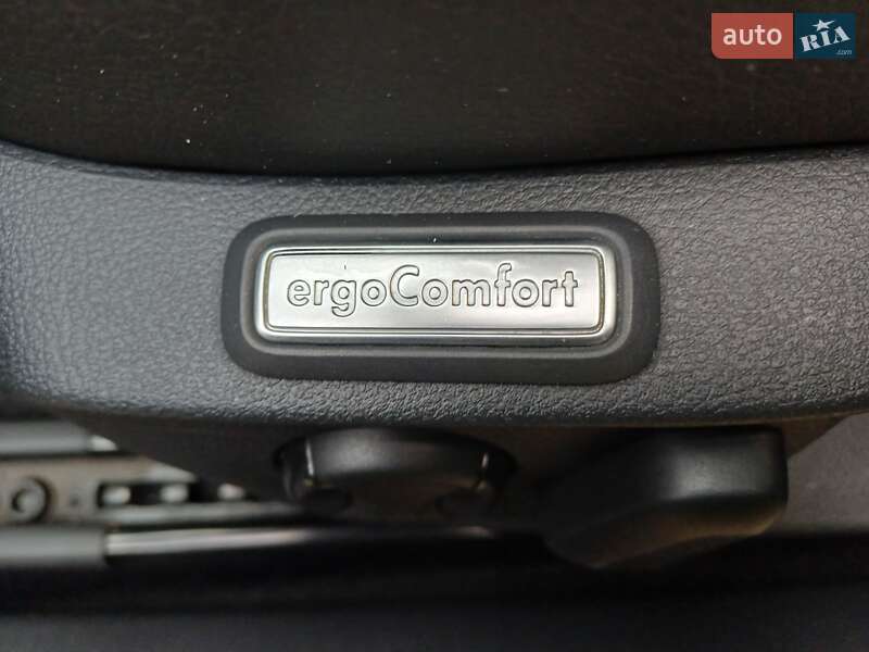 Седан Volkswagen Passat 2018 в Чернівцях