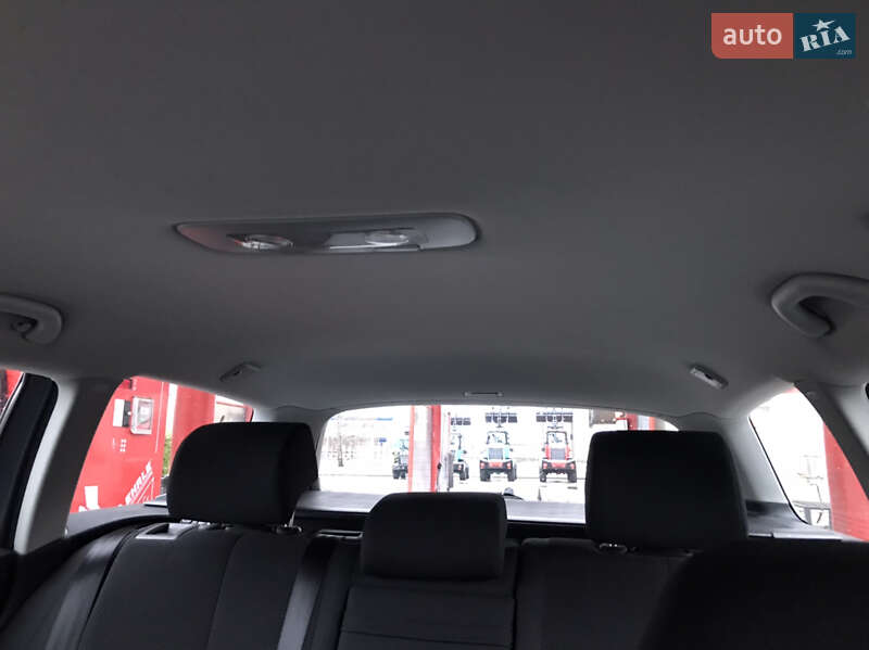 Универсал Volkswagen Passat 2009 в Луцке
