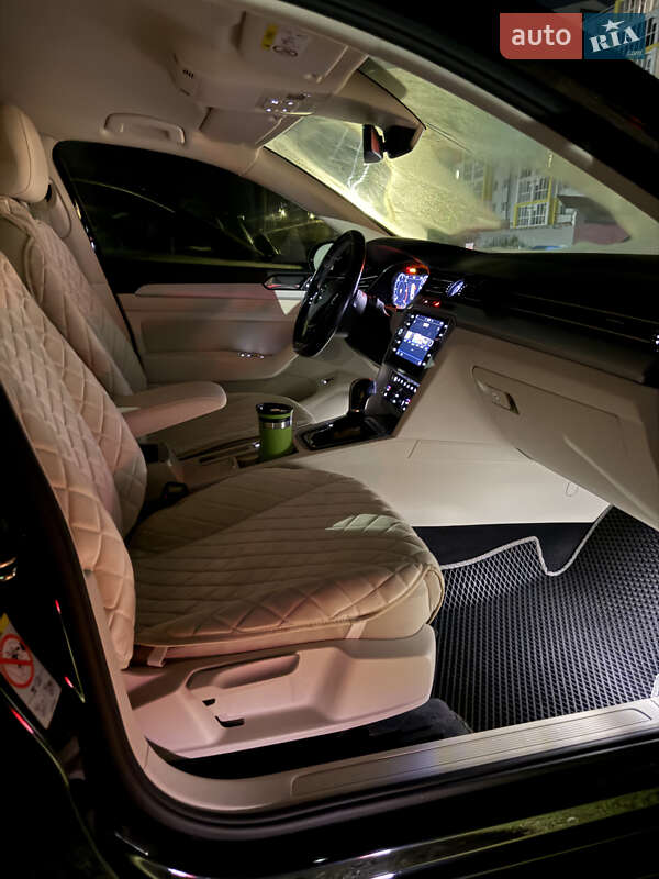 Універсал Volkswagen Passat 2018 в Вінниці