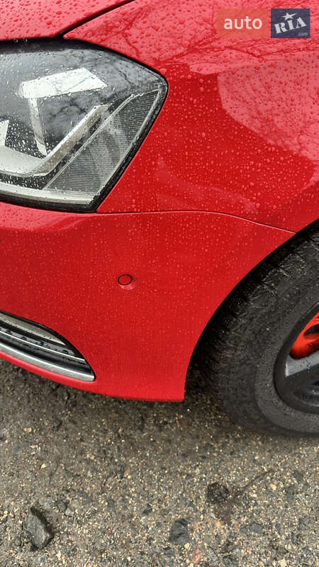 Универсал Volkswagen Passat 2011 в Смеле