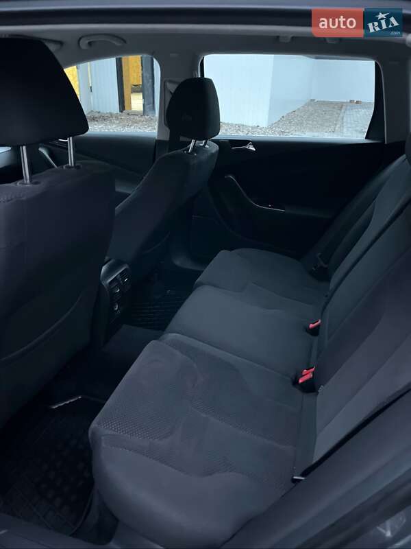 Универсал Volkswagen Passat 2008 в Коломые
