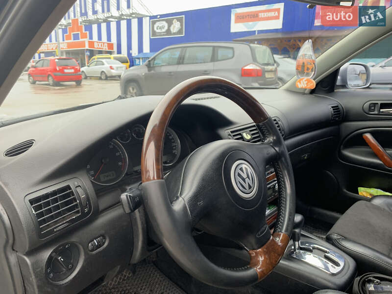 Седан Volkswagen Passat 2003 в Прилуках