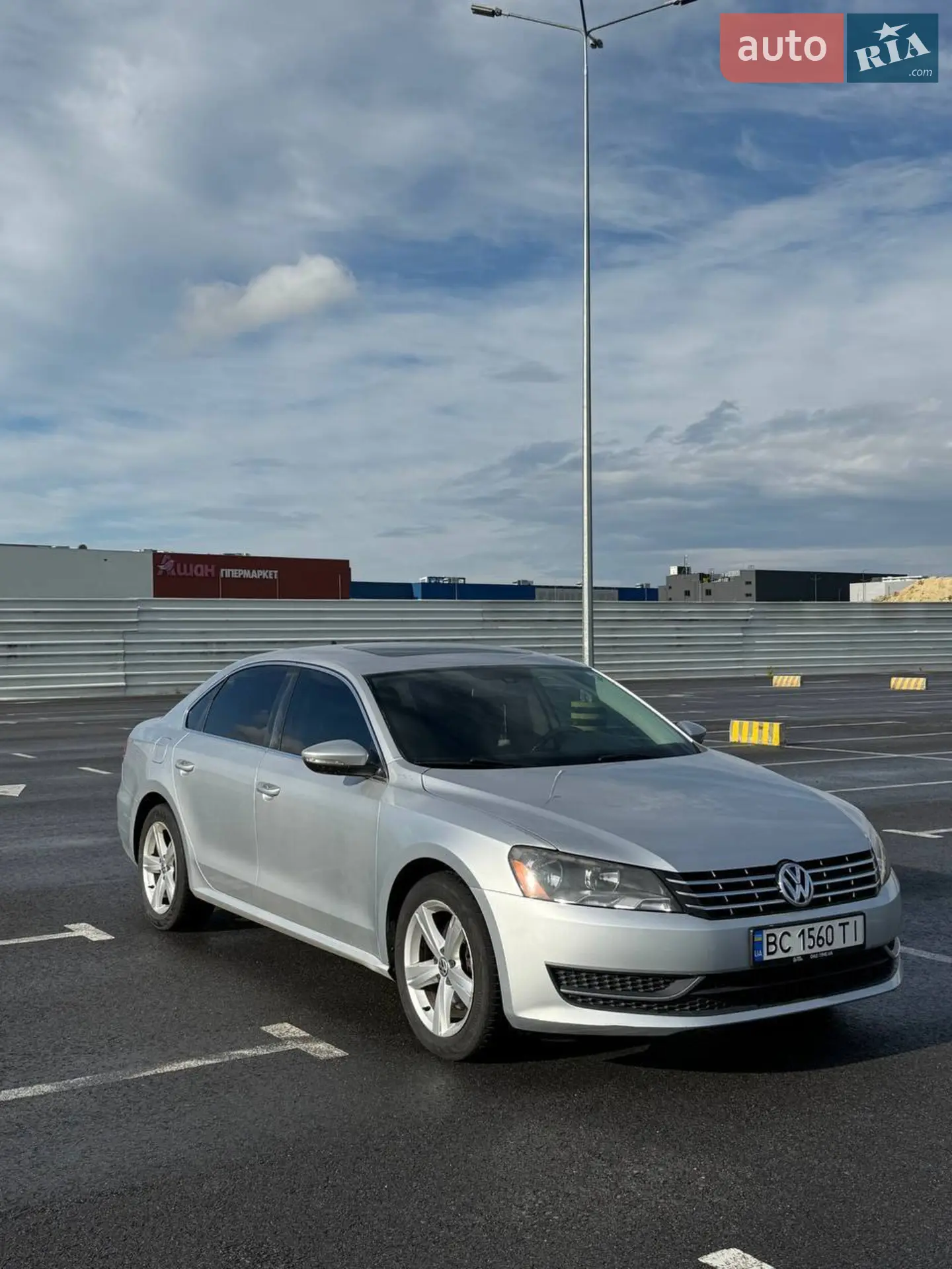 2012 Volkswagen Passat - фото 1