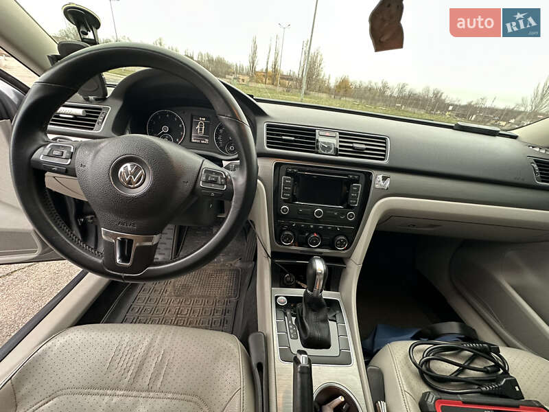 Седан Volkswagen Passat 2014 в Кривому Розі фото 7 Седан Volkswagen Passat 2014 в Кривому Розі
