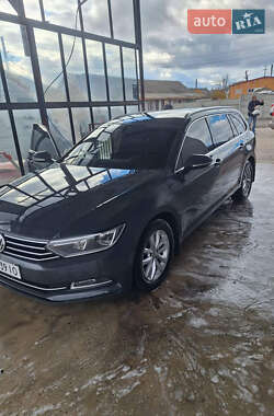 Универсал Volkswagen Passat 2017 в Великой Багачке