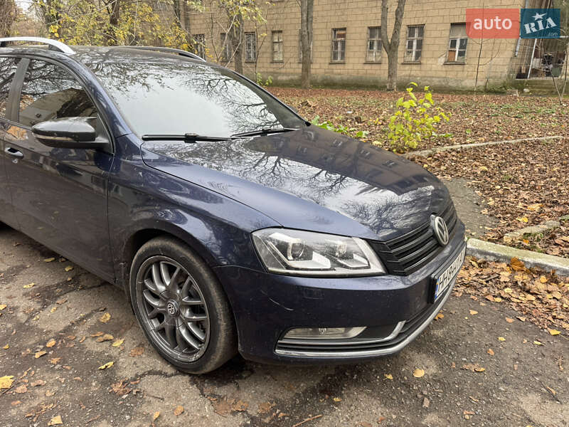 Volkswagen Passat 2011