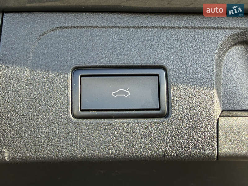 Универсал Volkswagen Passat 2016 в Стрые фото 50 Универсал Volkswagen Passat 2016 в Стрые