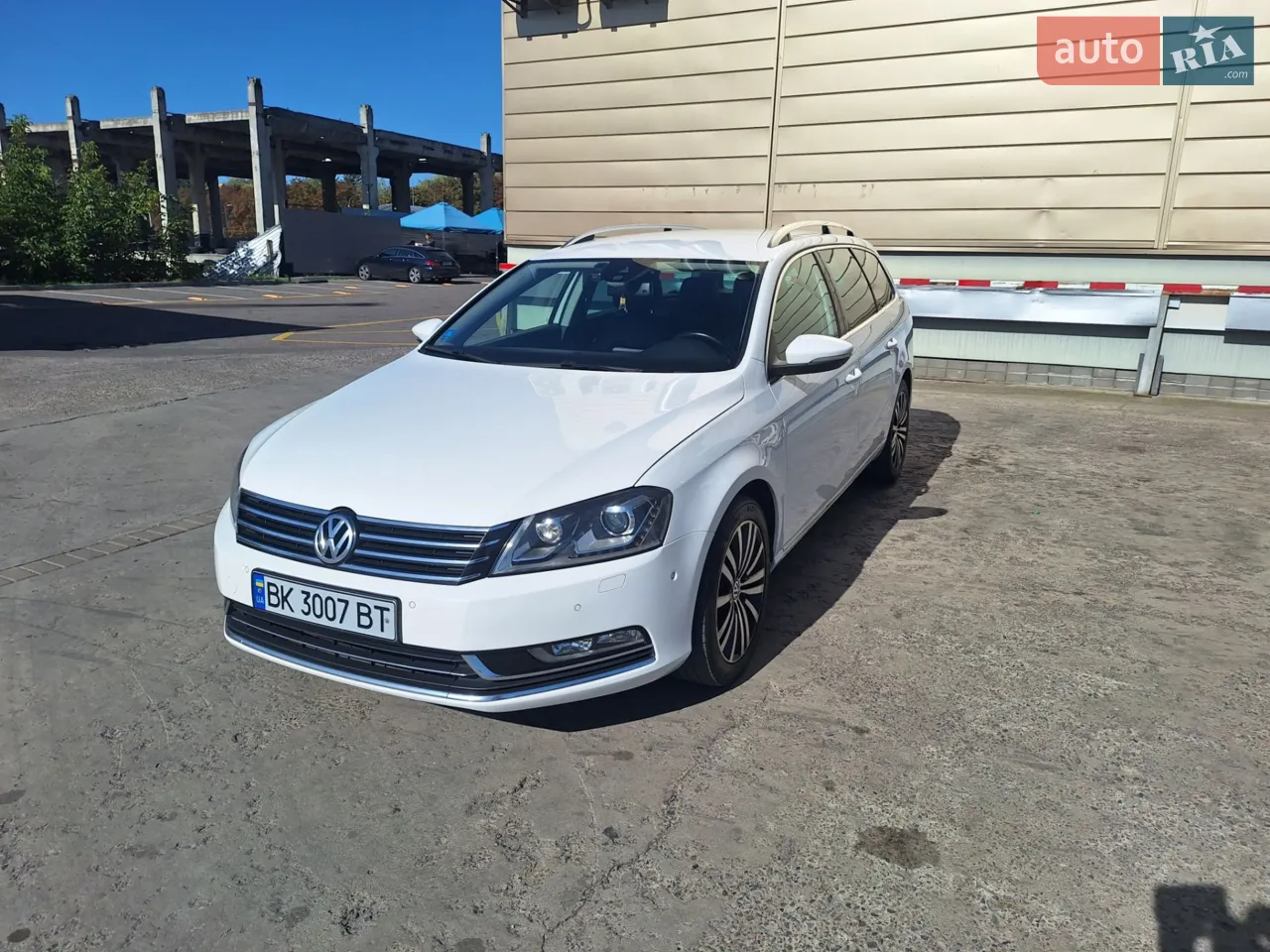 2013 Volkswagen Passat - мініатюра 19