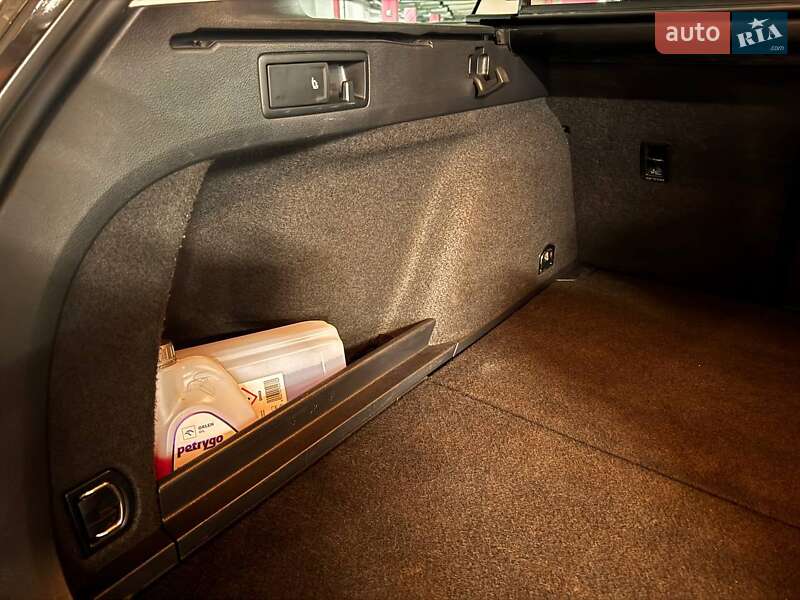 Универсал Volkswagen Passat 2018 в Киеве