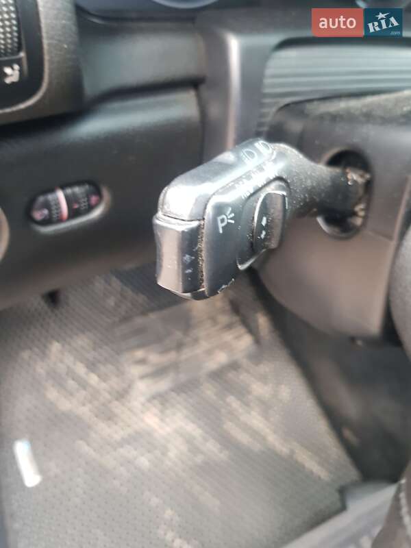 Седан Volkswagen Passat 2001 в Мене